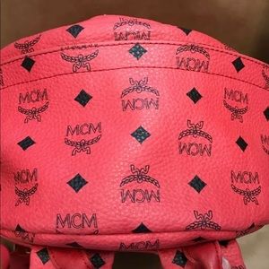 perfect condition MCM Visetos men/woman’s unisex ! 9.8/10!!   Barely used